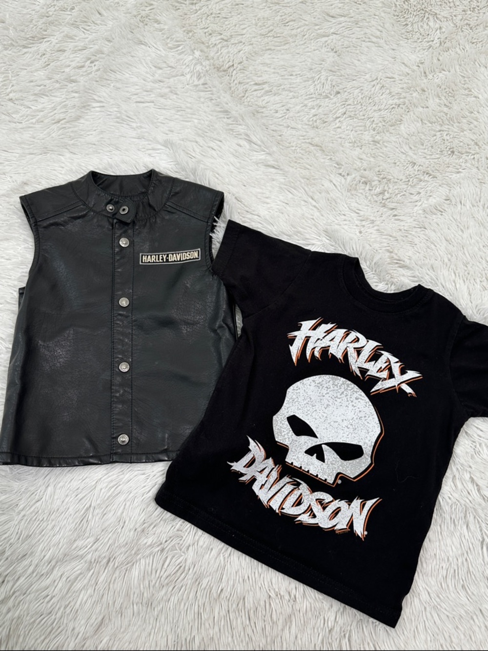 🍯 Harley-Davidson Vest & T-Shirt Size 2/3